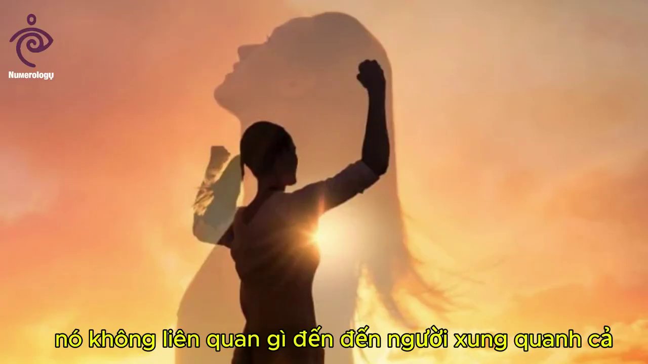 Một bảng tính thần số học được vẽ ta y với các con số và mũi tên chỉ hướng, trông như một sơ đồ tư duy.